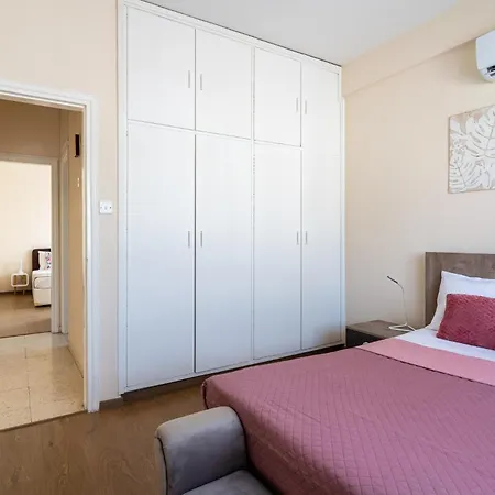 Bloom Apartment